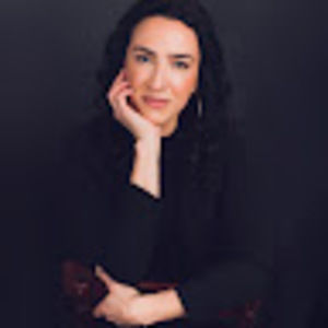 Meet your Posher, Jenn